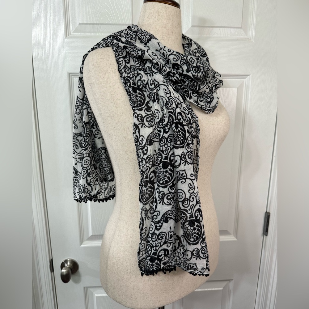 Disney Mickey Mouse Black and White Paisley Scarf
